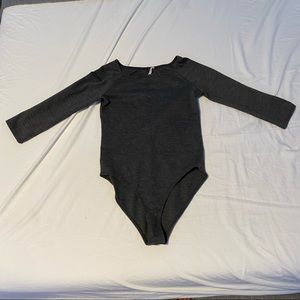 Zara, médium gray bodysuit